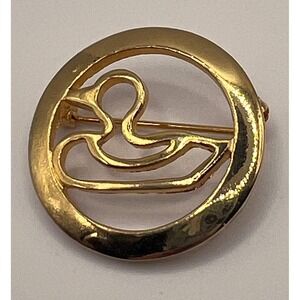 Vintage Dotty Smith Duck Circle Brooch Gold Tone Signed 1.25"